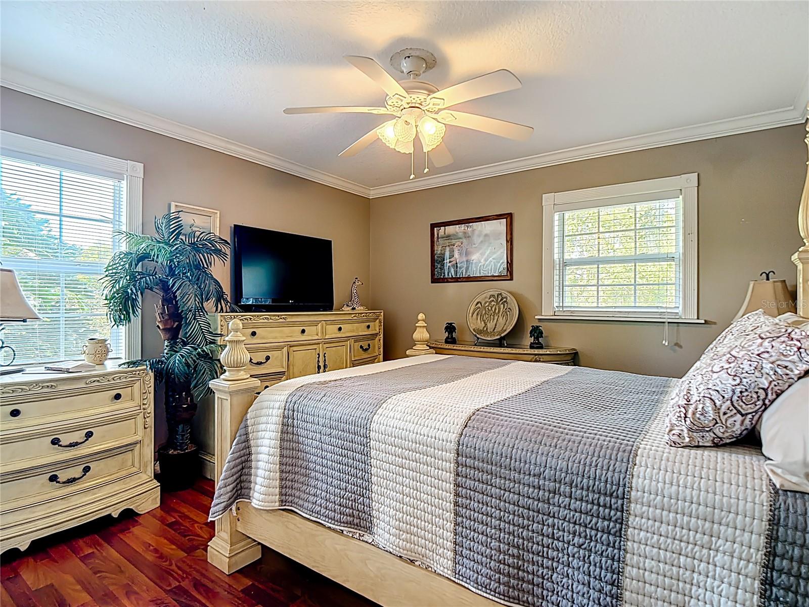 2008 STRAWBERRY DR