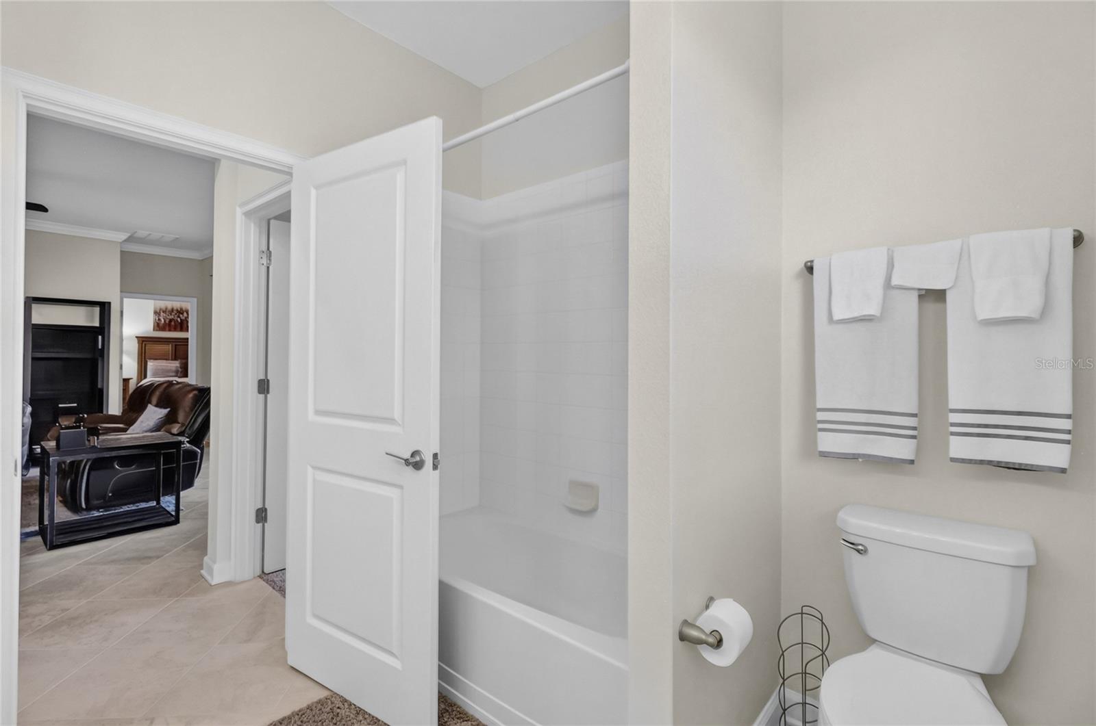 3973 BEDFORD AVE