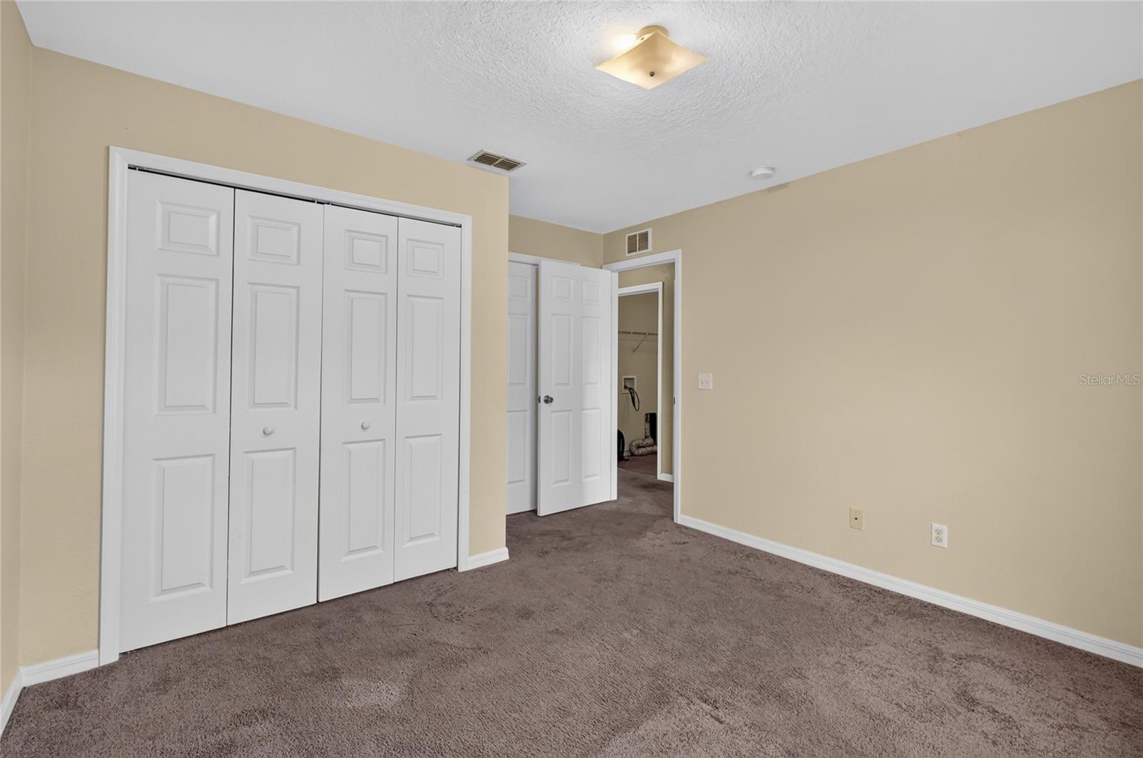106 MAJESTIC GARDENS CT