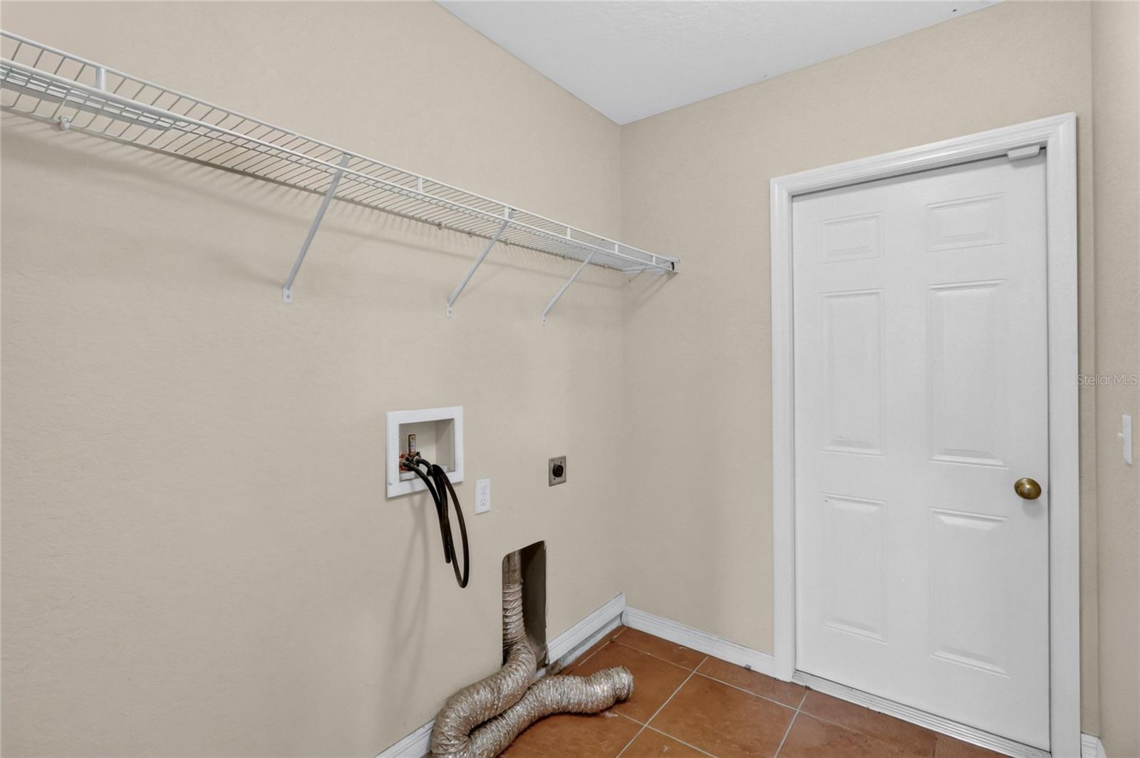 106 MAJESTIC GARDENS CT