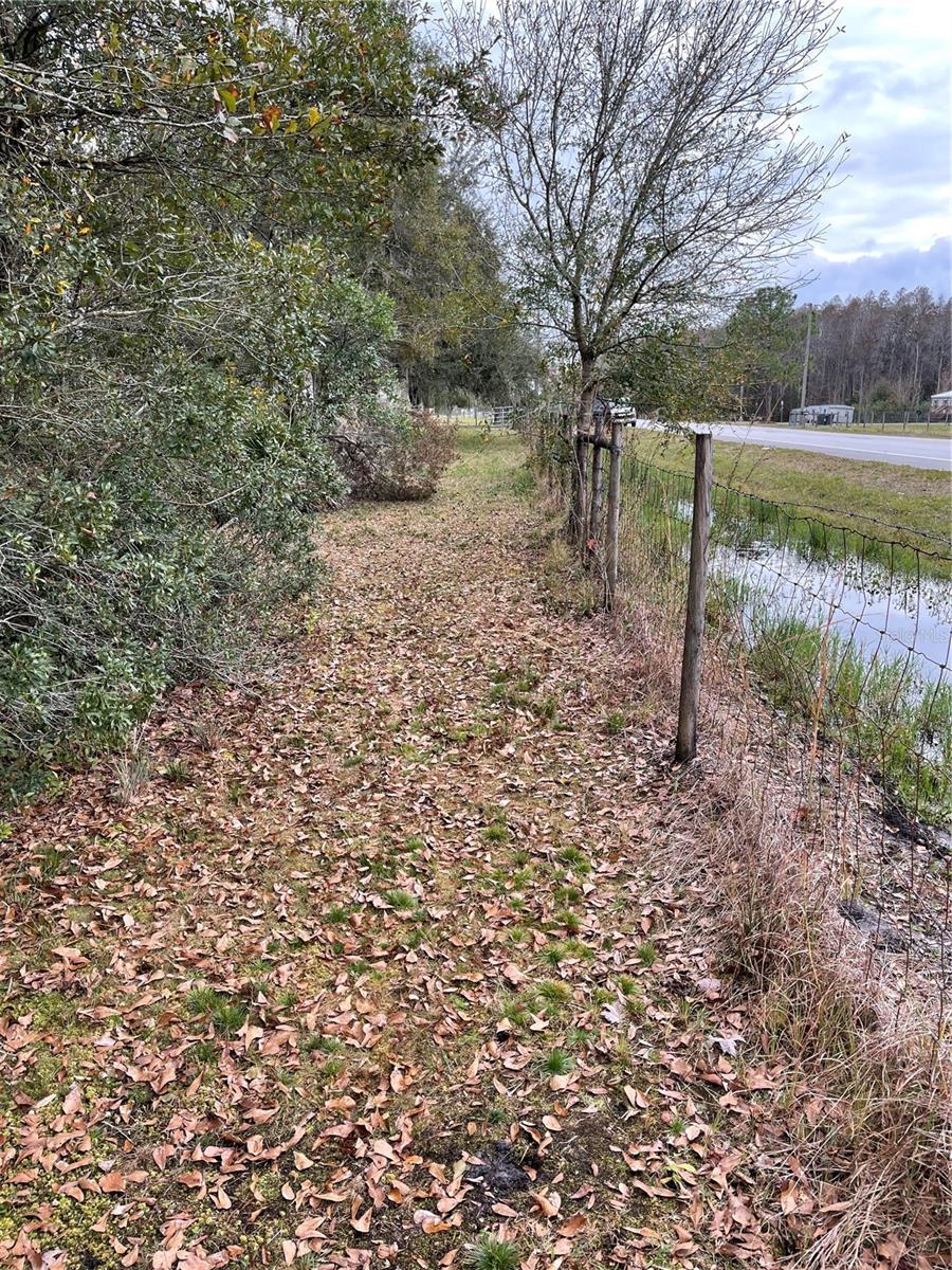 10111 MOORE RD
