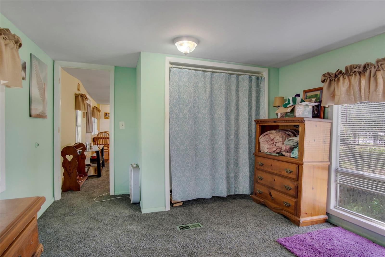 10111 MOORE RD
