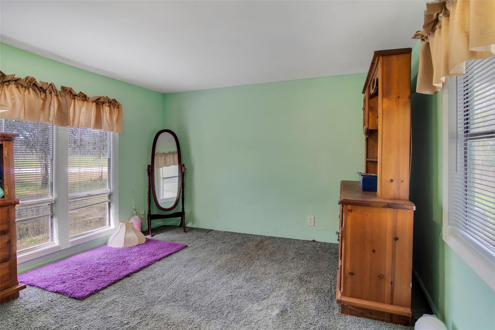 10111 MOORE RD