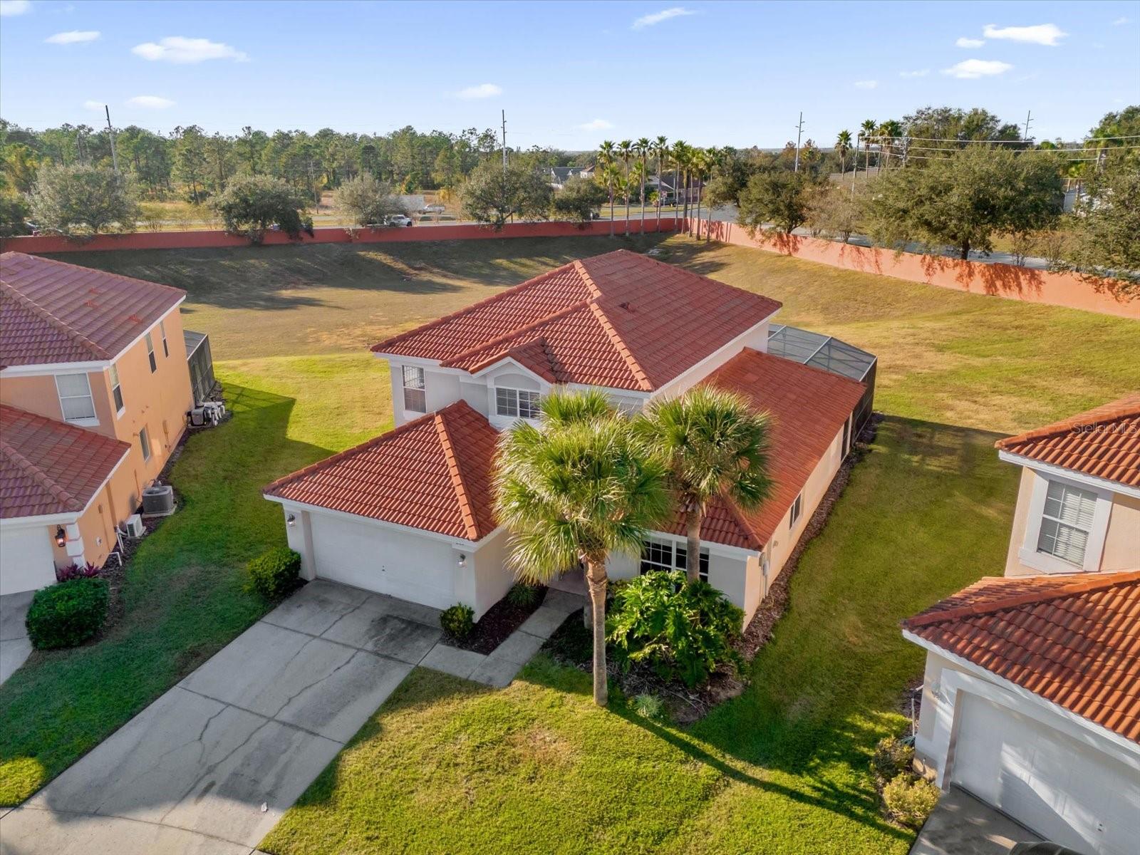 202 SOLANA CIR