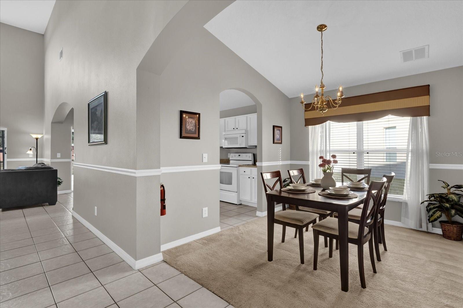 202 SOLANA CIR