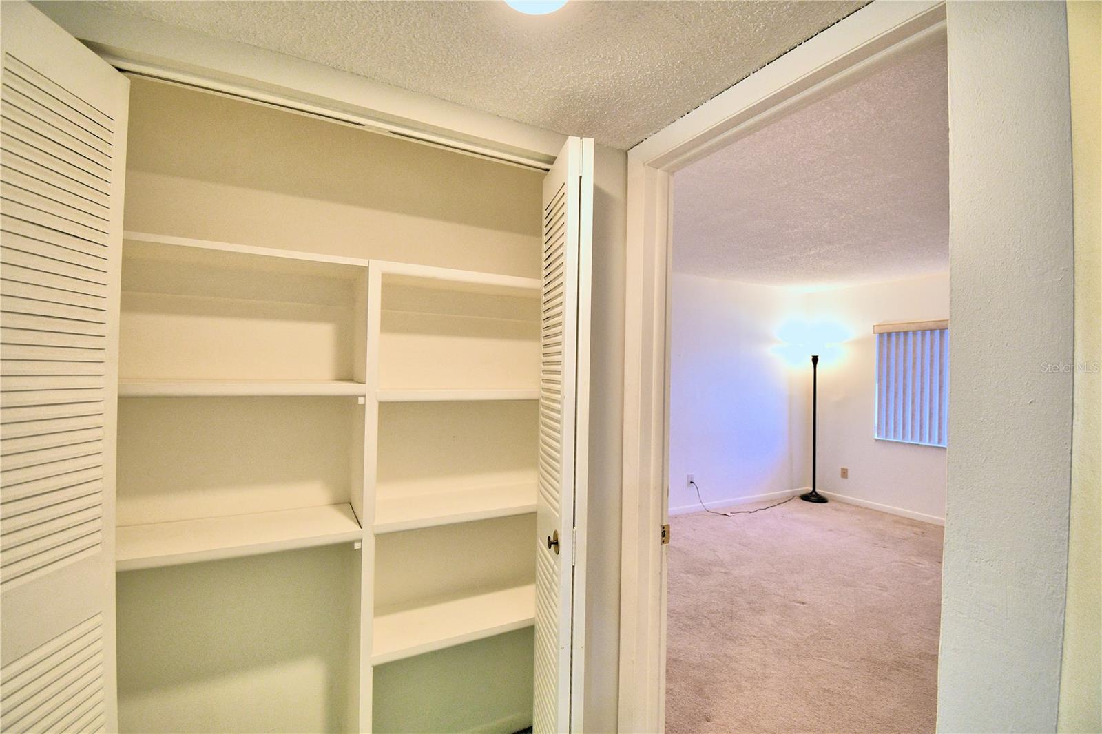 400 EL CAMINO DR #109