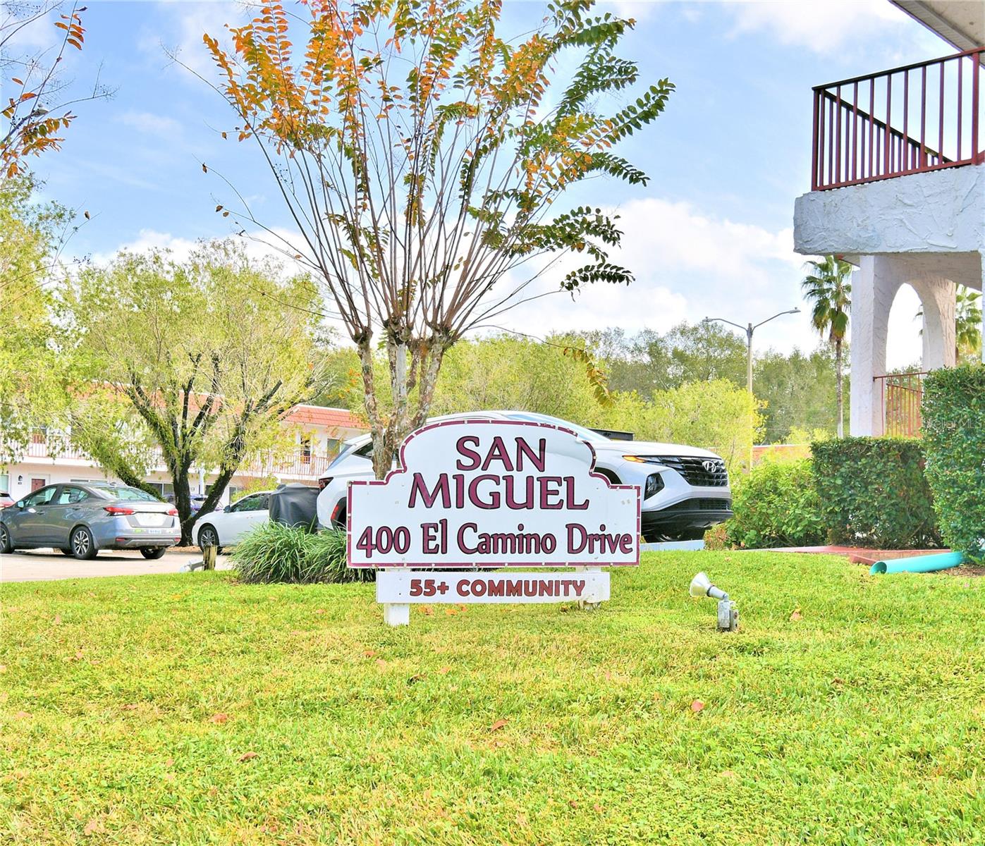 400 EL CAMINO DR #109
