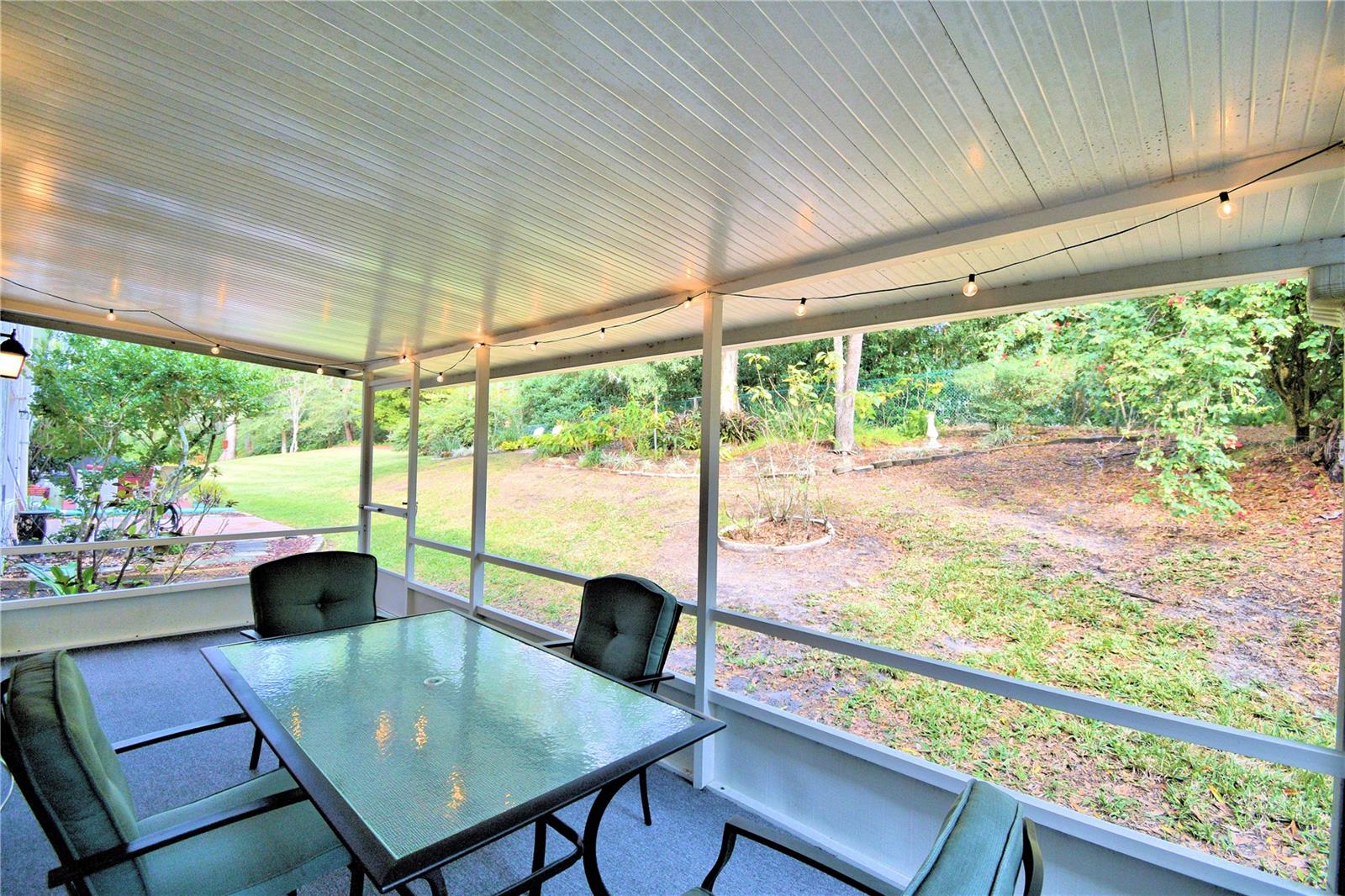 400 EL CAMINO DR #109