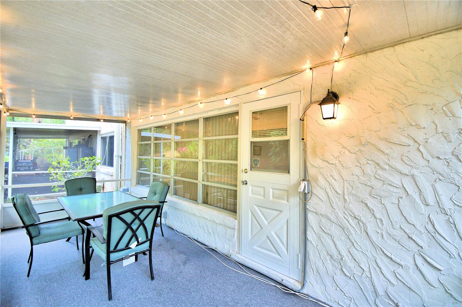 400 EL CAMINO DR #109