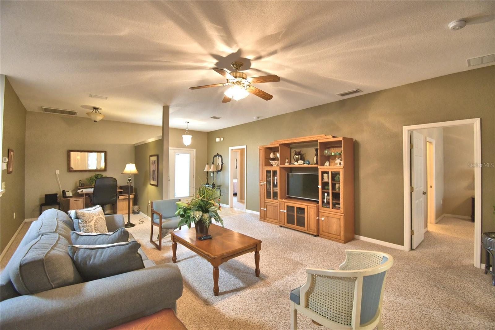 4465 TURNBERRY LN