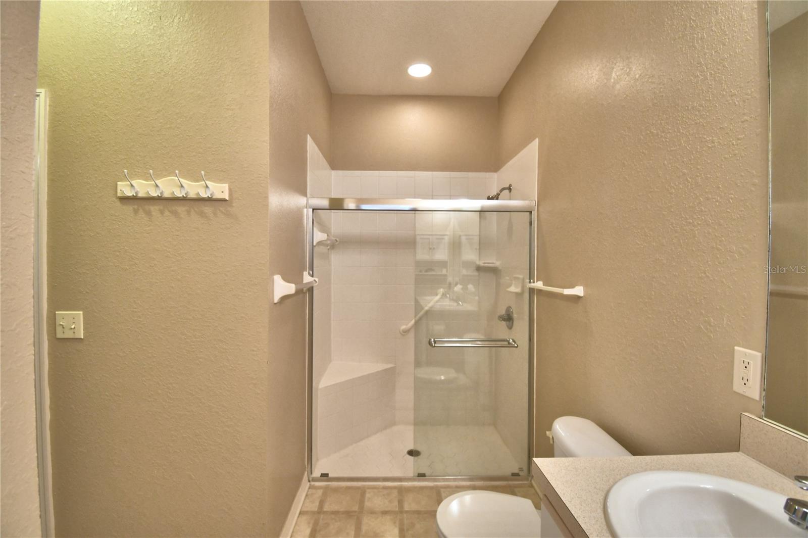 4465 TURNBERRY LN
