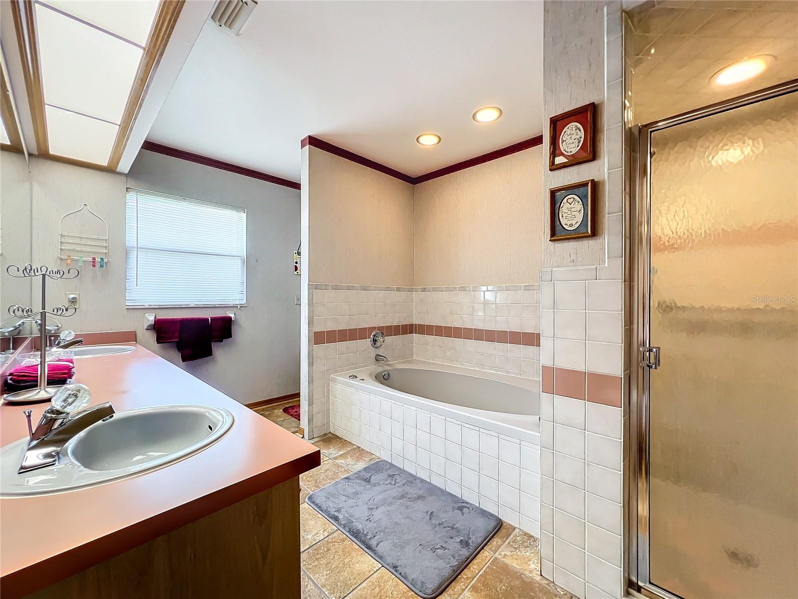 7412 FLORAL CIR E
