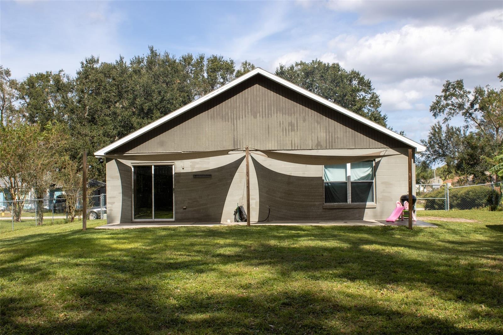 3714 COUNTRY LN