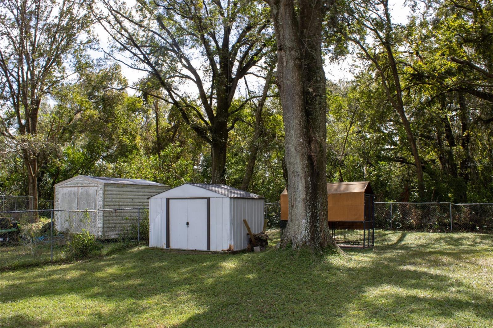 3714 COUNTRY LN