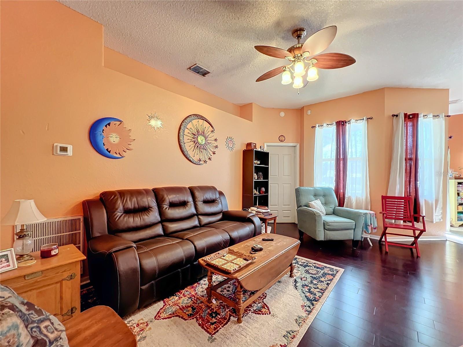 104 BRAD CIR