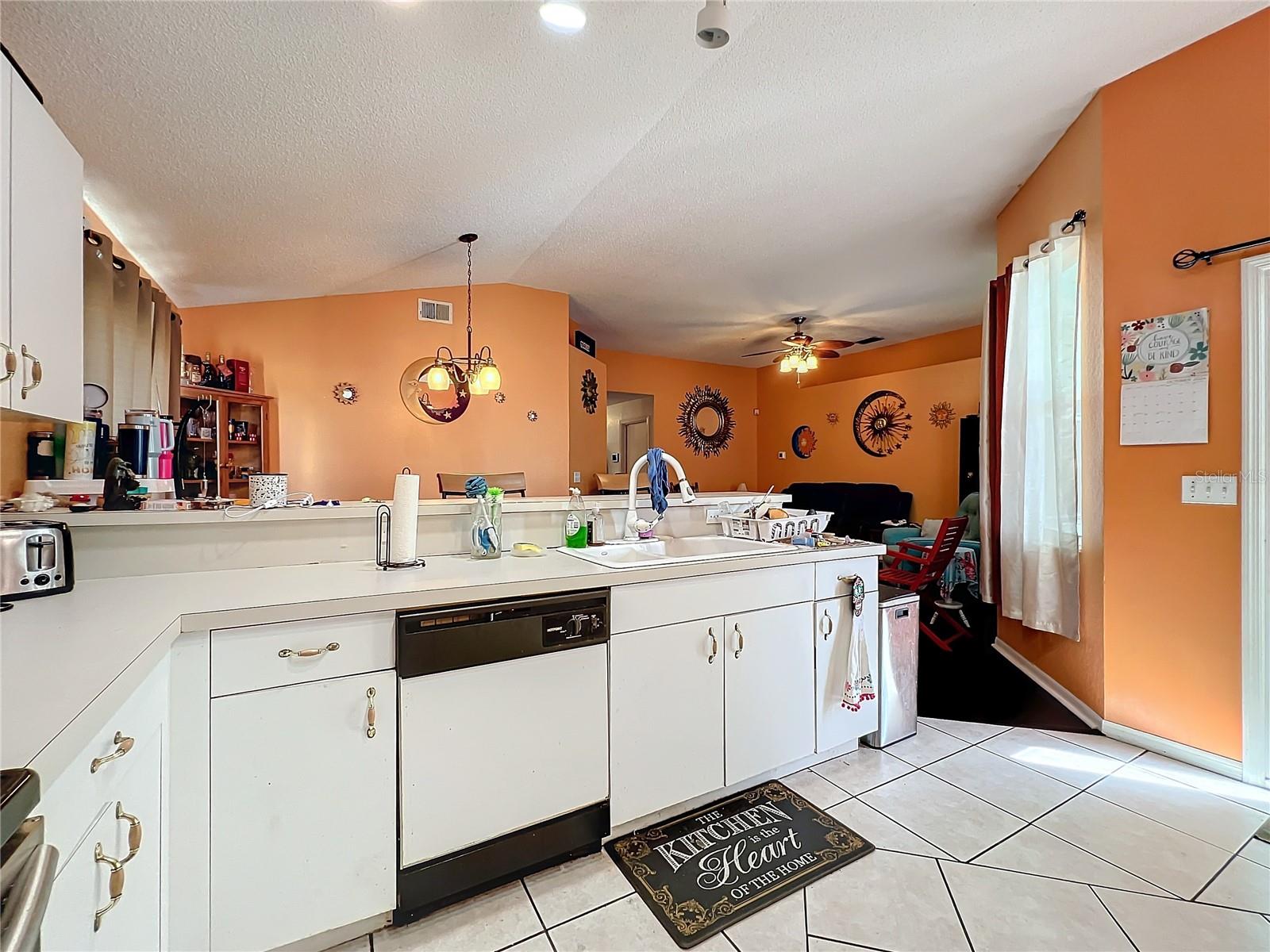 104 BRAD CIR