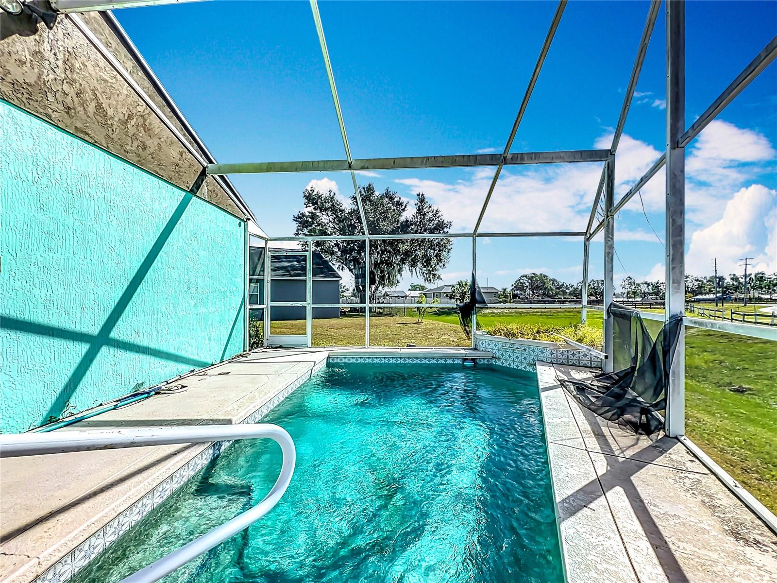 104 BRAD CIR