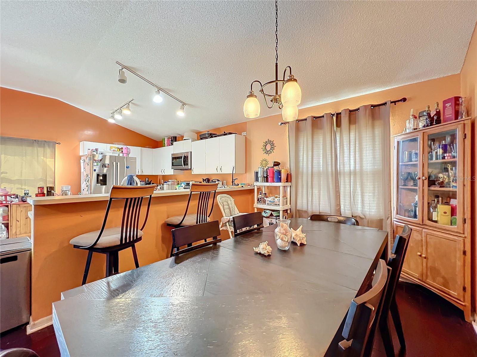 104 BRAD CIR