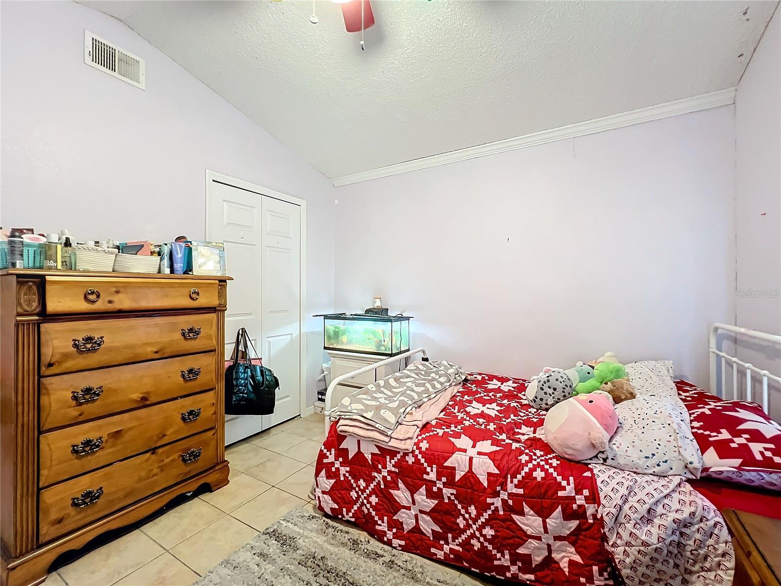 104 BRAD CIR