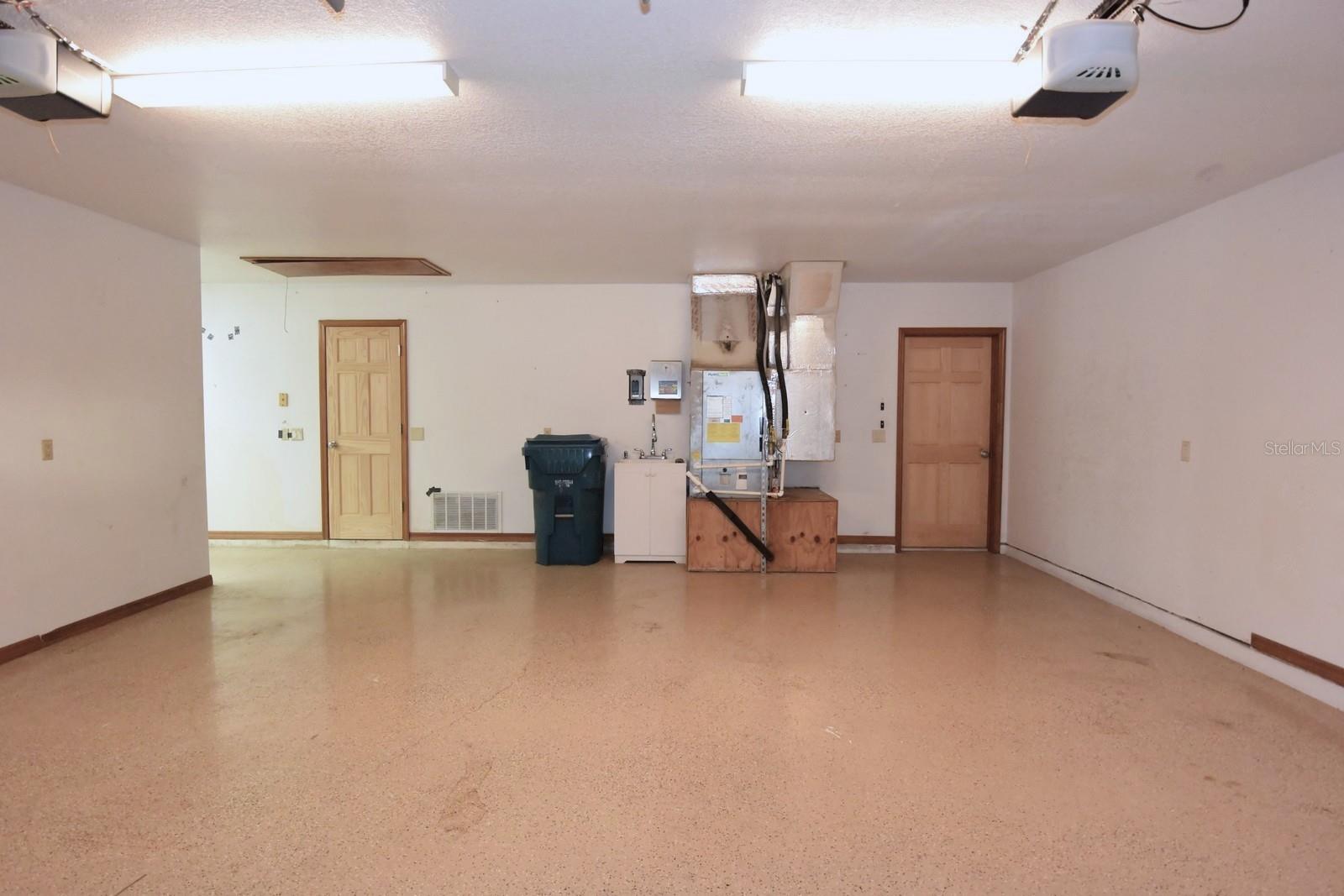 370 TELFORD CT