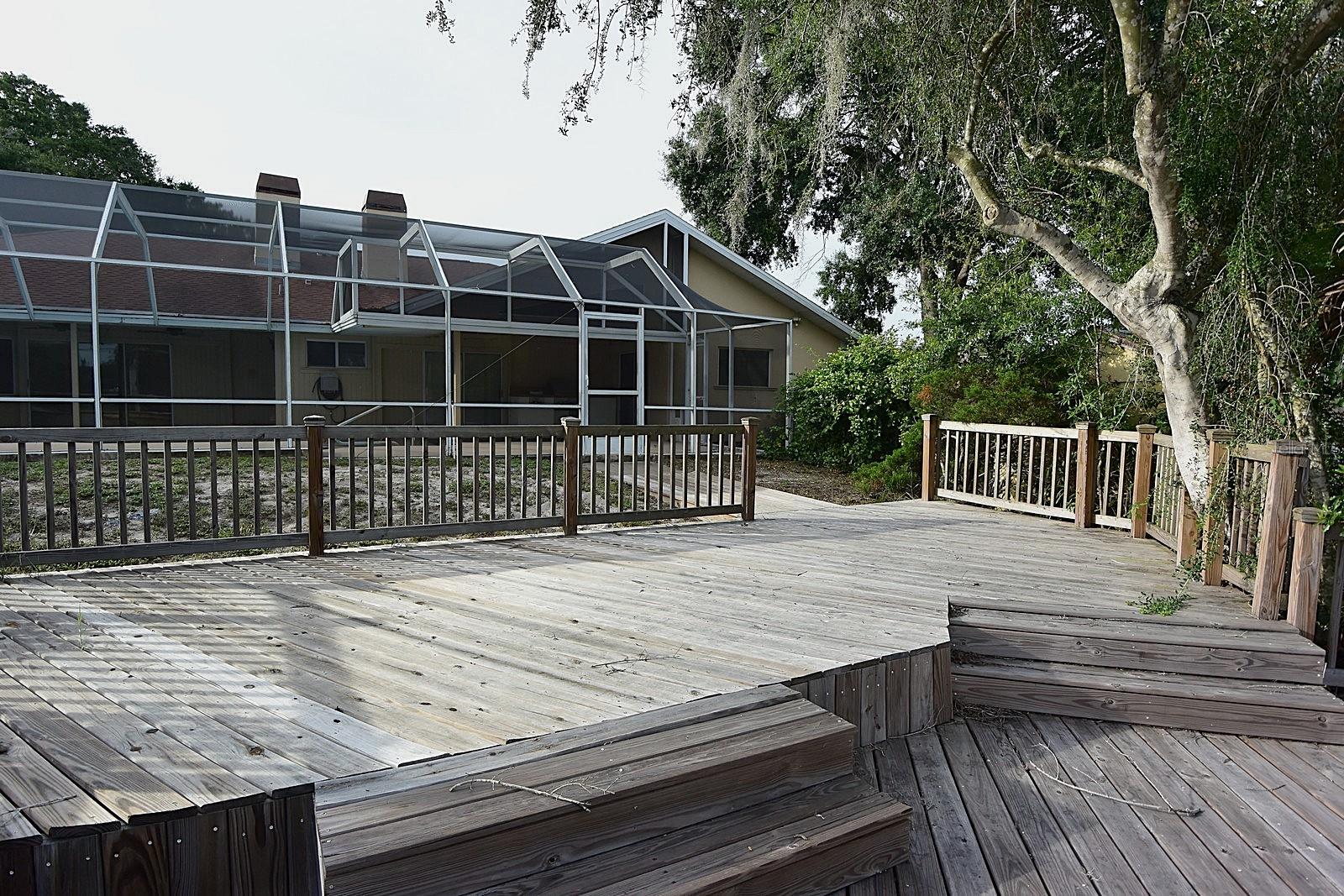 370 TELFORD CT