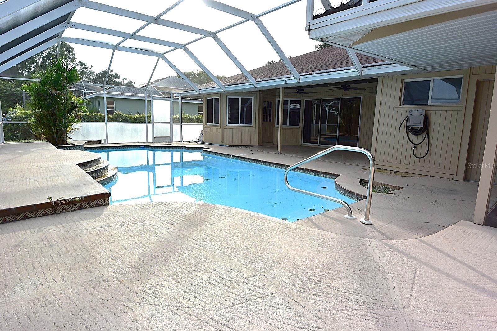 370 TELFORD CT