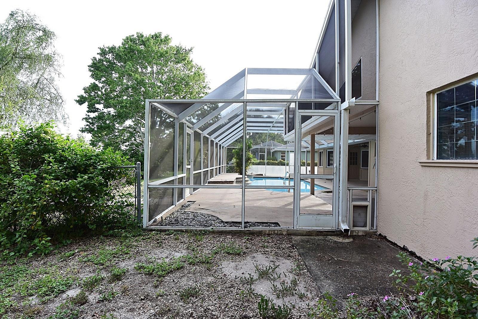 370 TELFORD CT