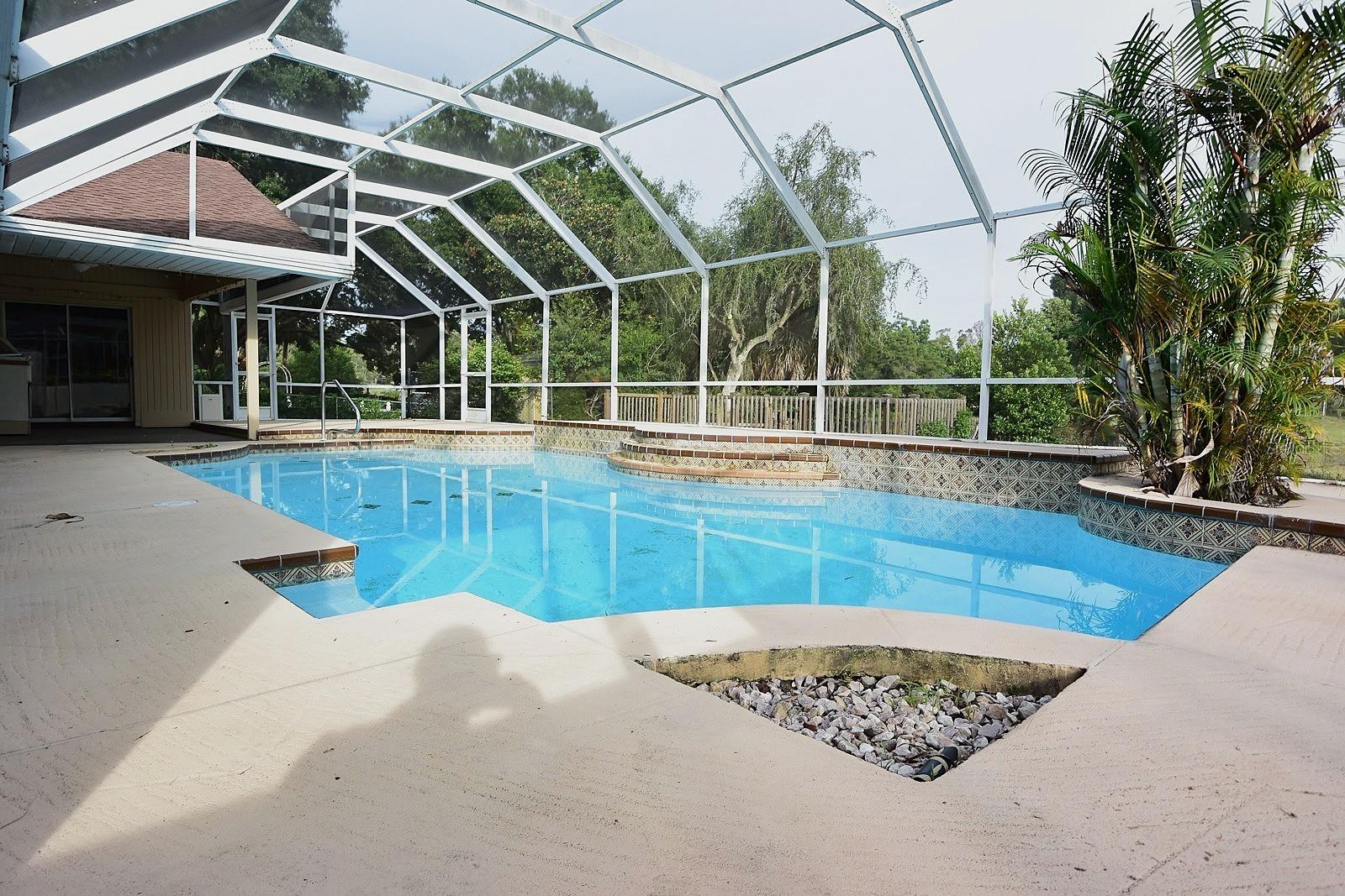 370 TELFORD CT