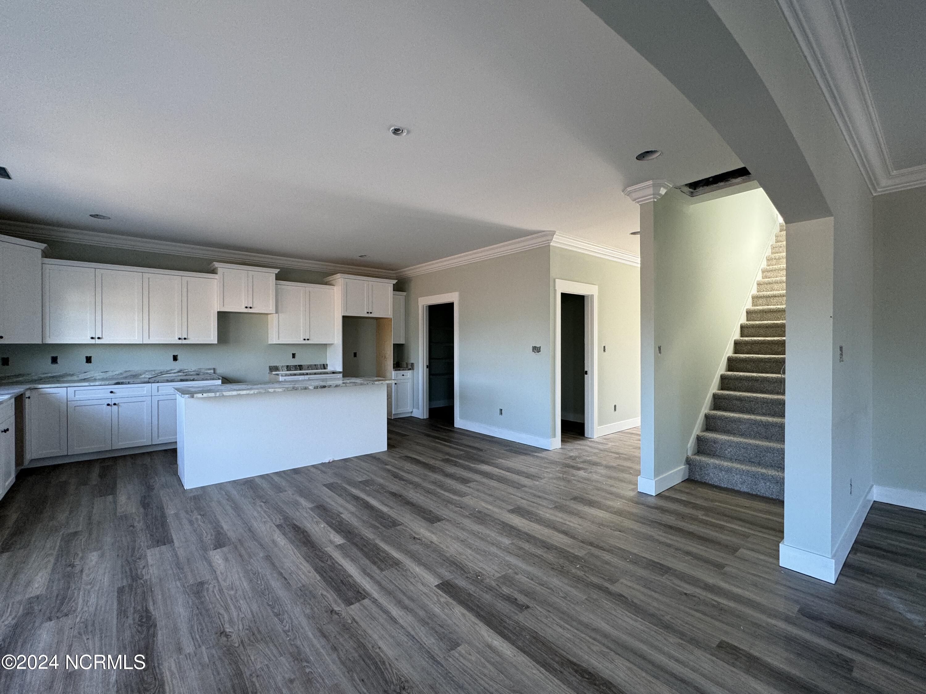 288 E Ivybridge Drive