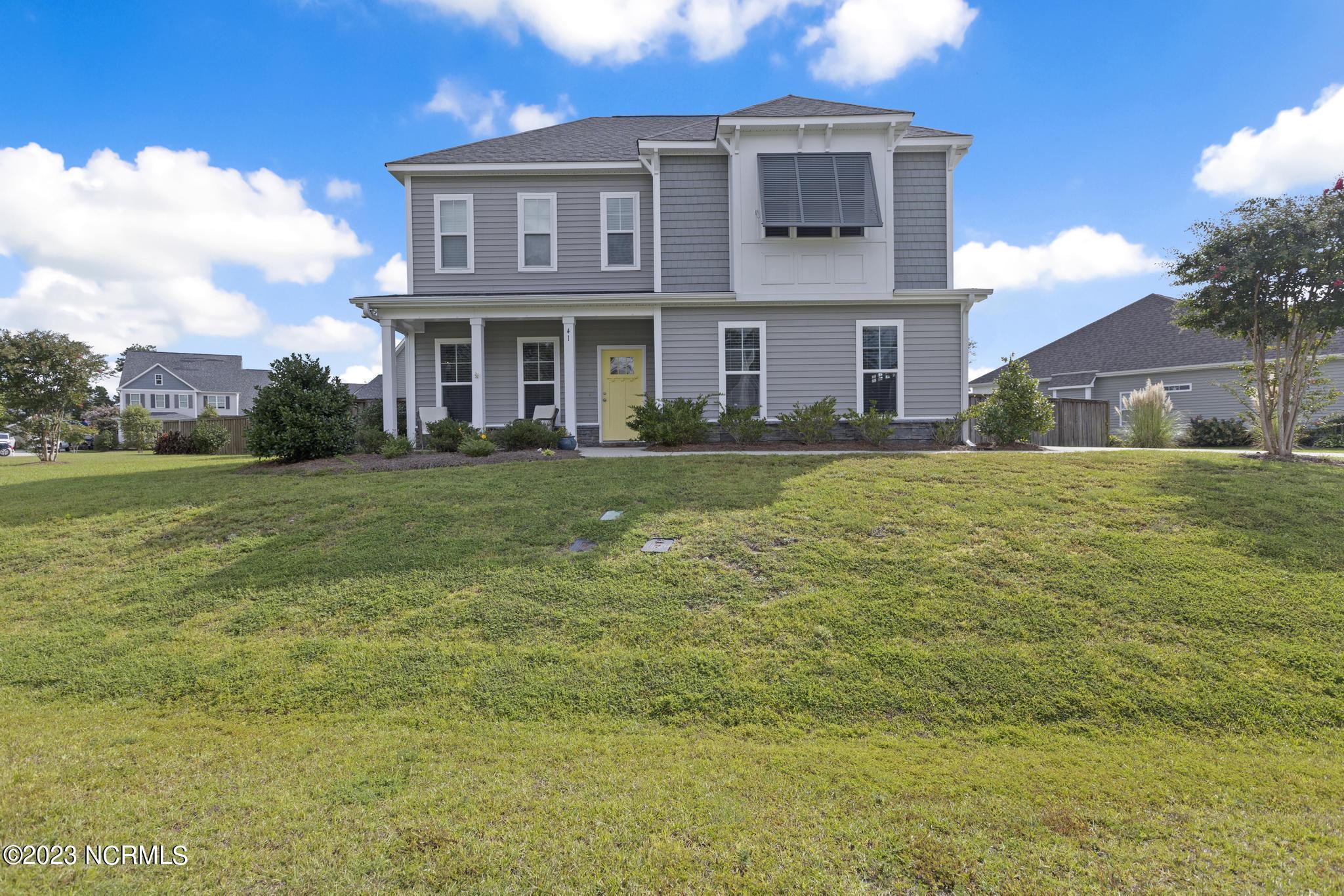 41 S Lamplighters Walk