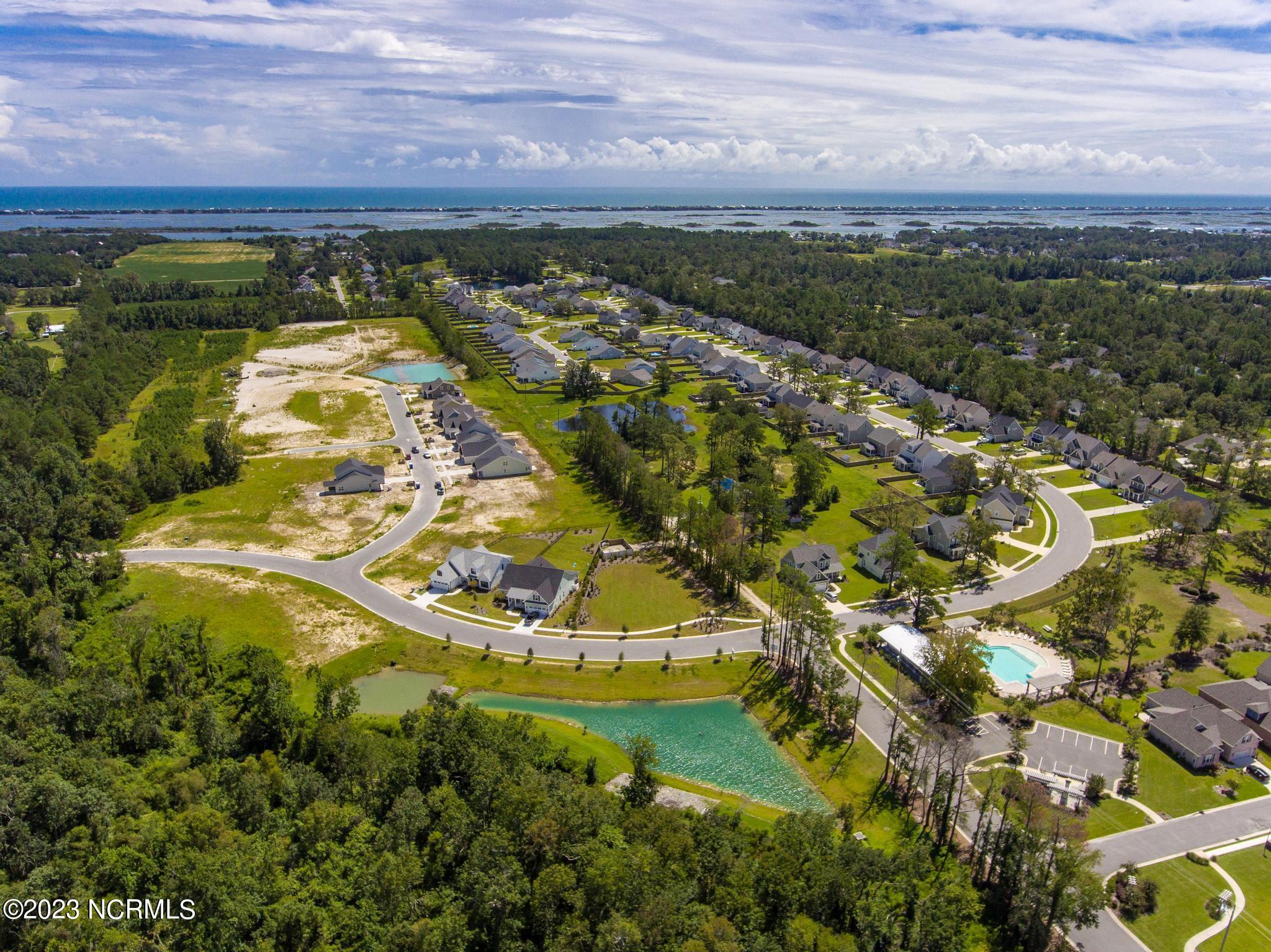 41 S Lamplighters Walk