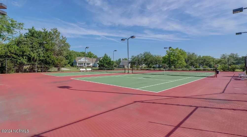 116 19 W Scarborough Court