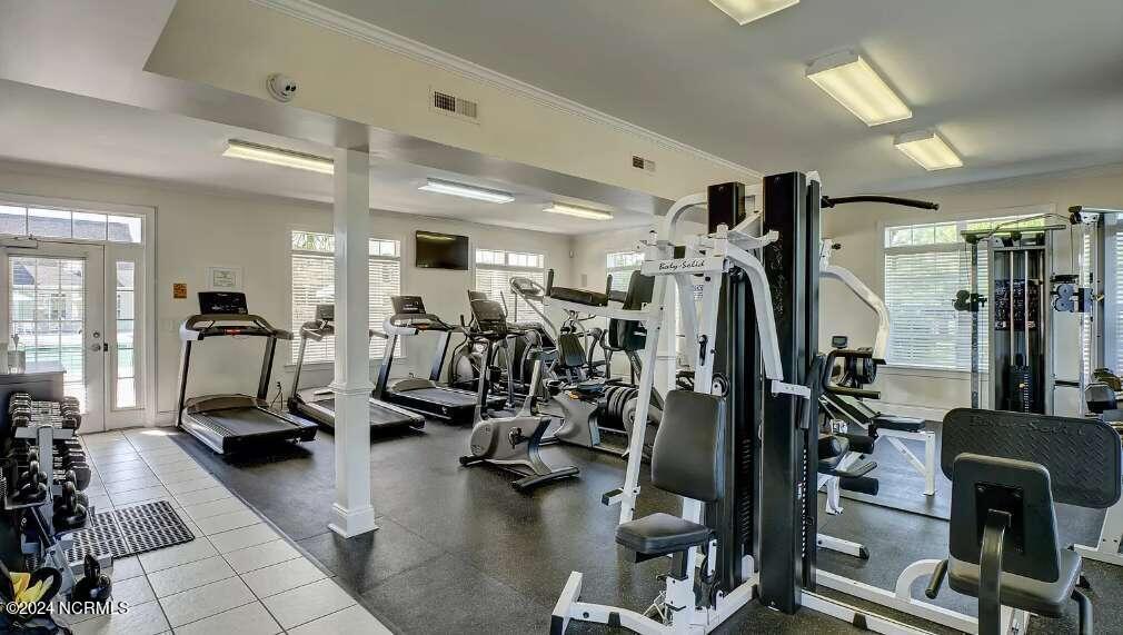 116 19 W Scarborough Court