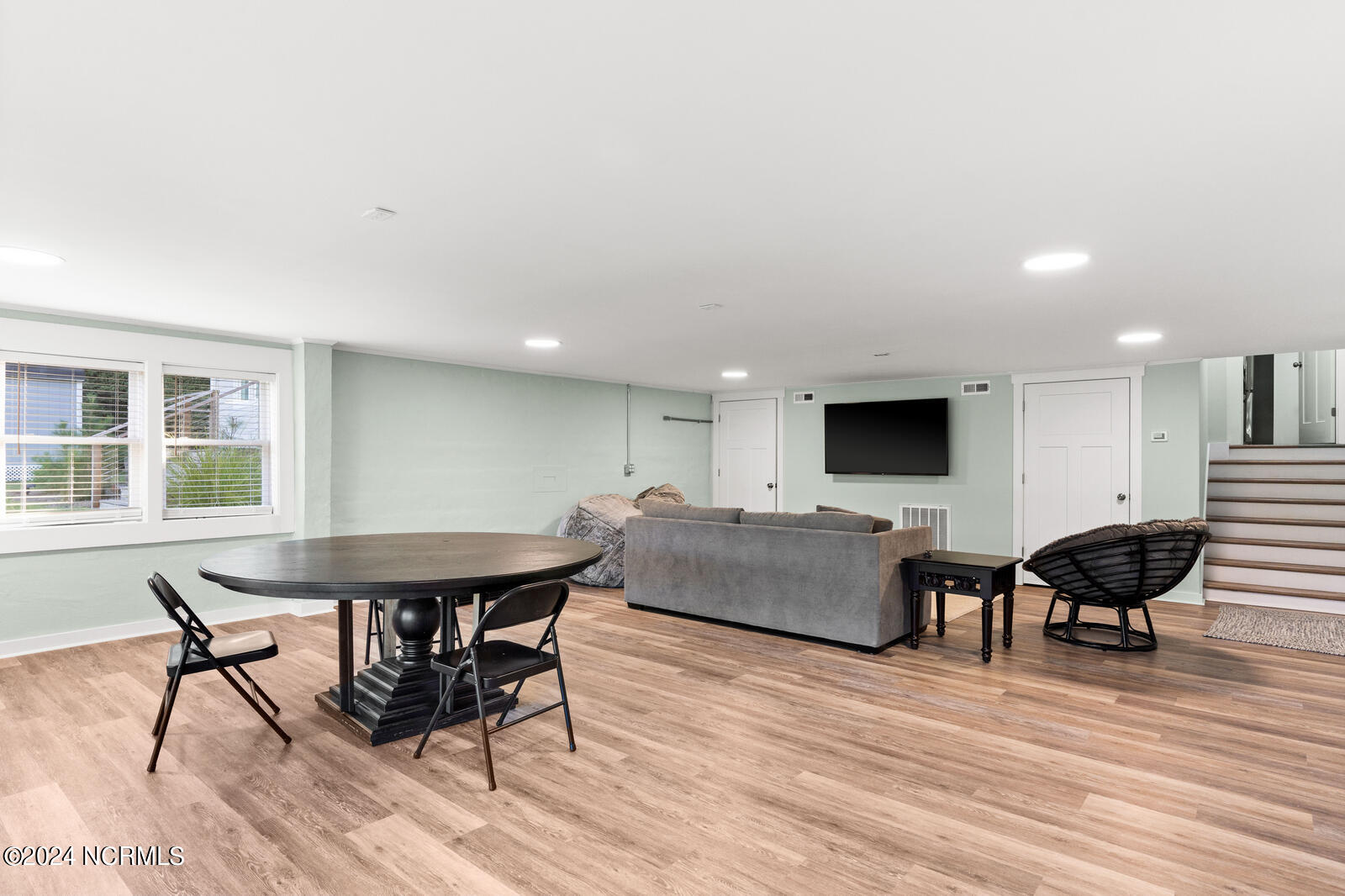 330 Creekview Drive