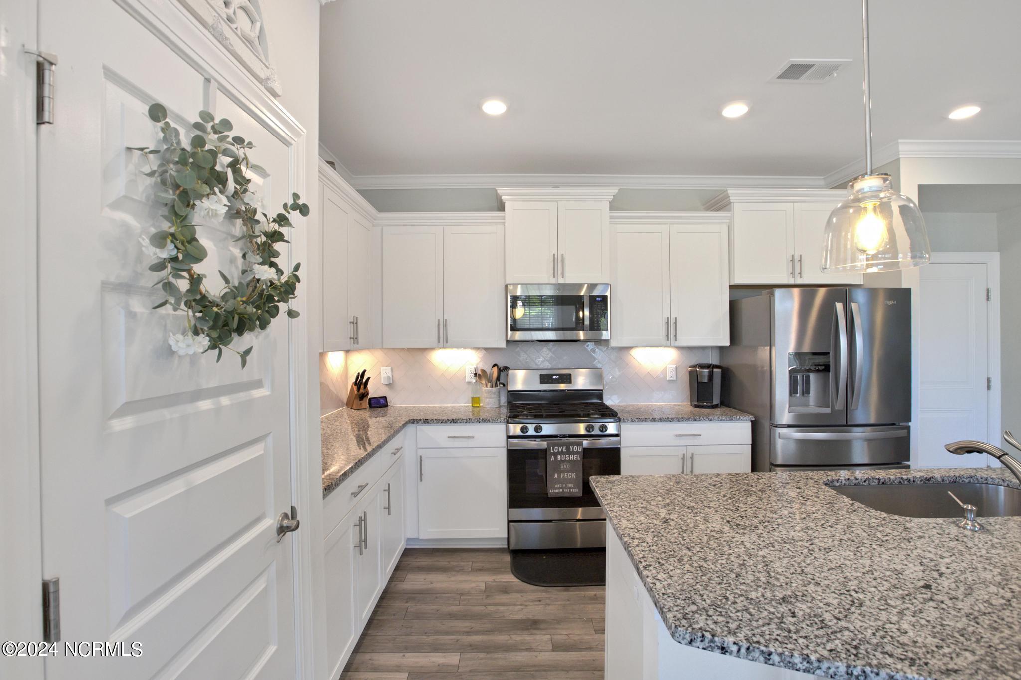 75 N Passerine Path Way