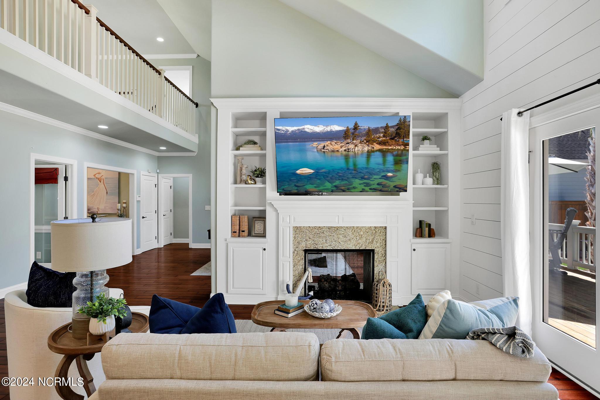 321 E Island View Drive