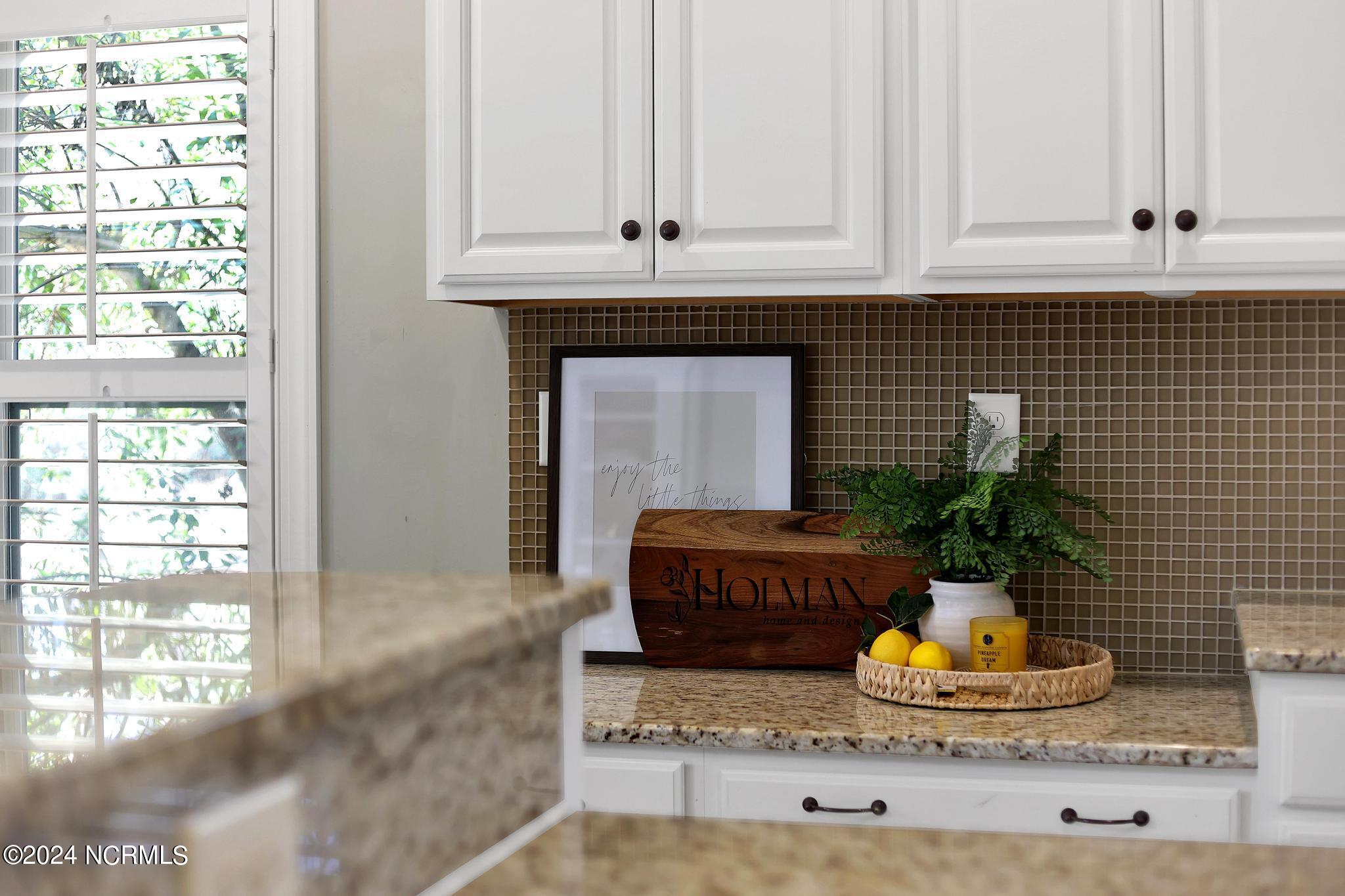 321 E Island View Drive