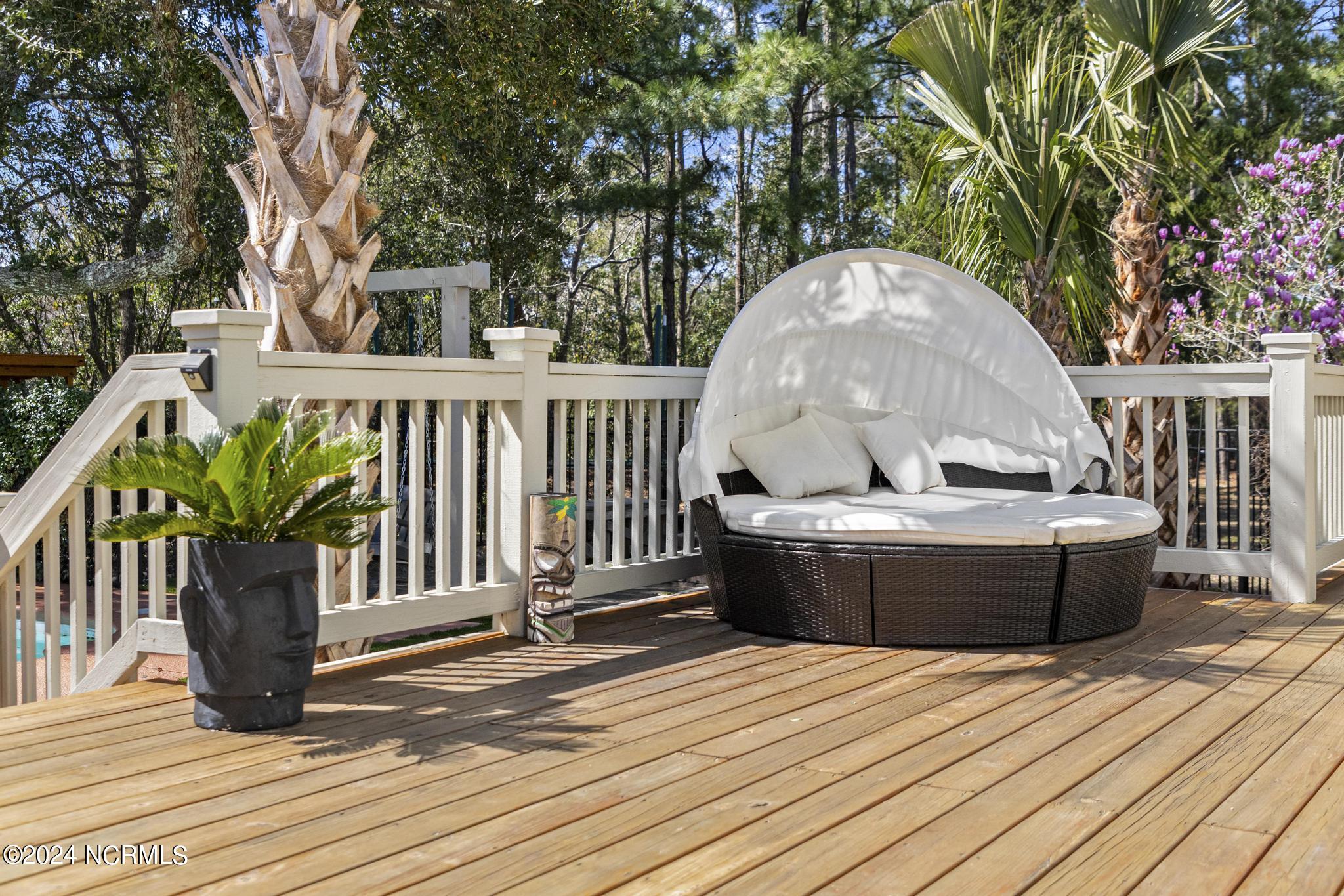 321 E Island View Drive