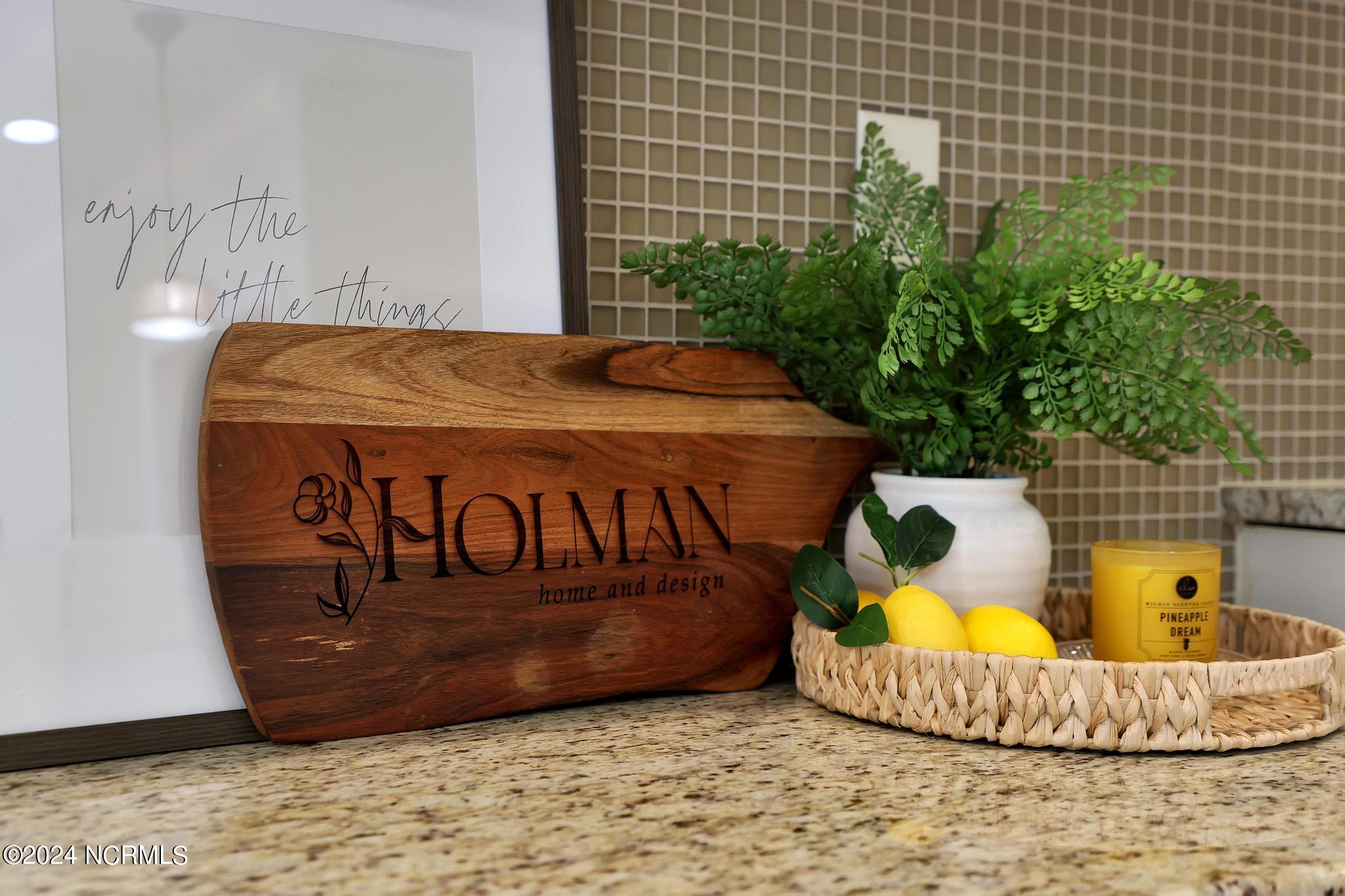 321 E Island View Drive