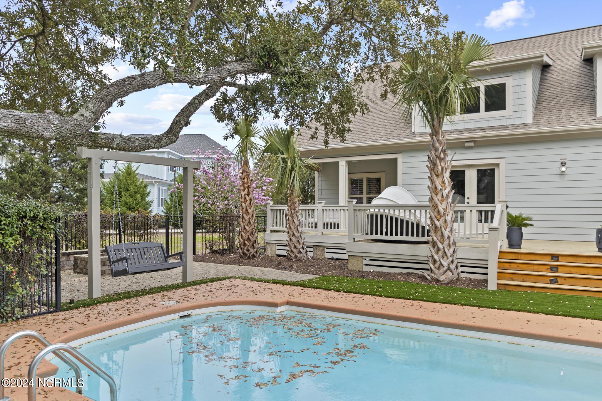 321 E Island View Drive