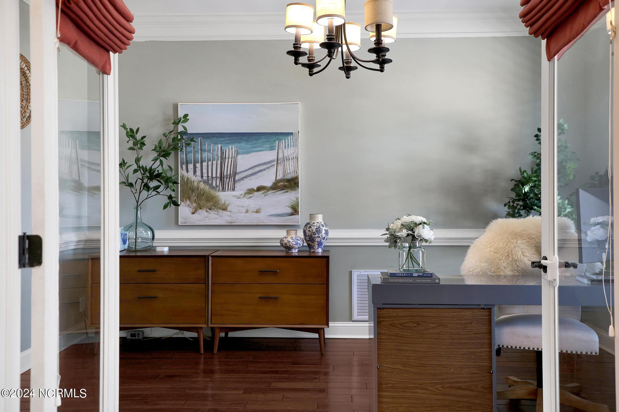 321 E Island View Drive