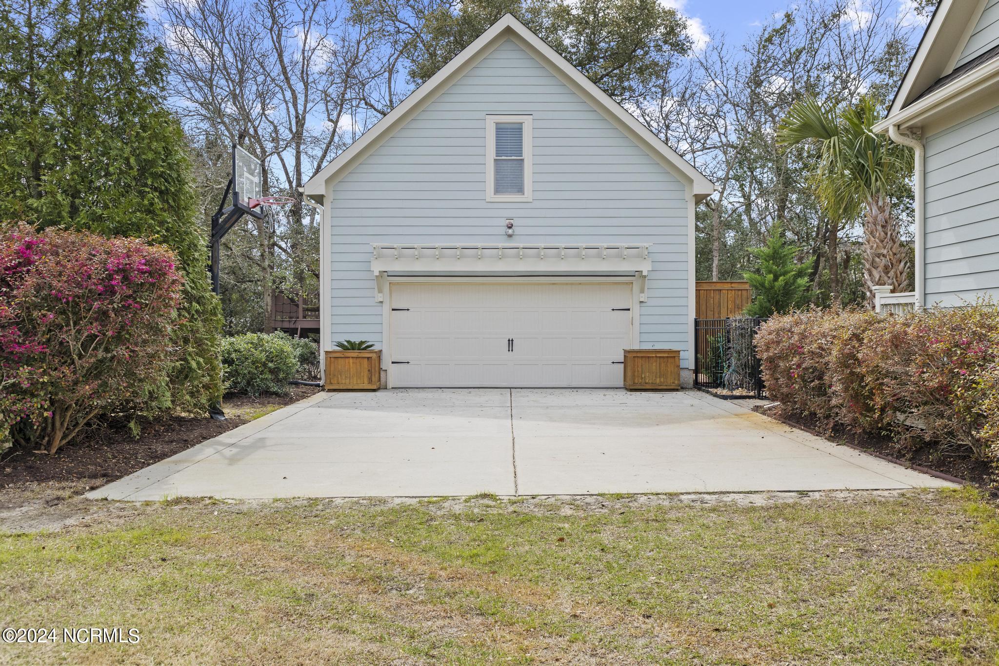 321 E Island View Drive