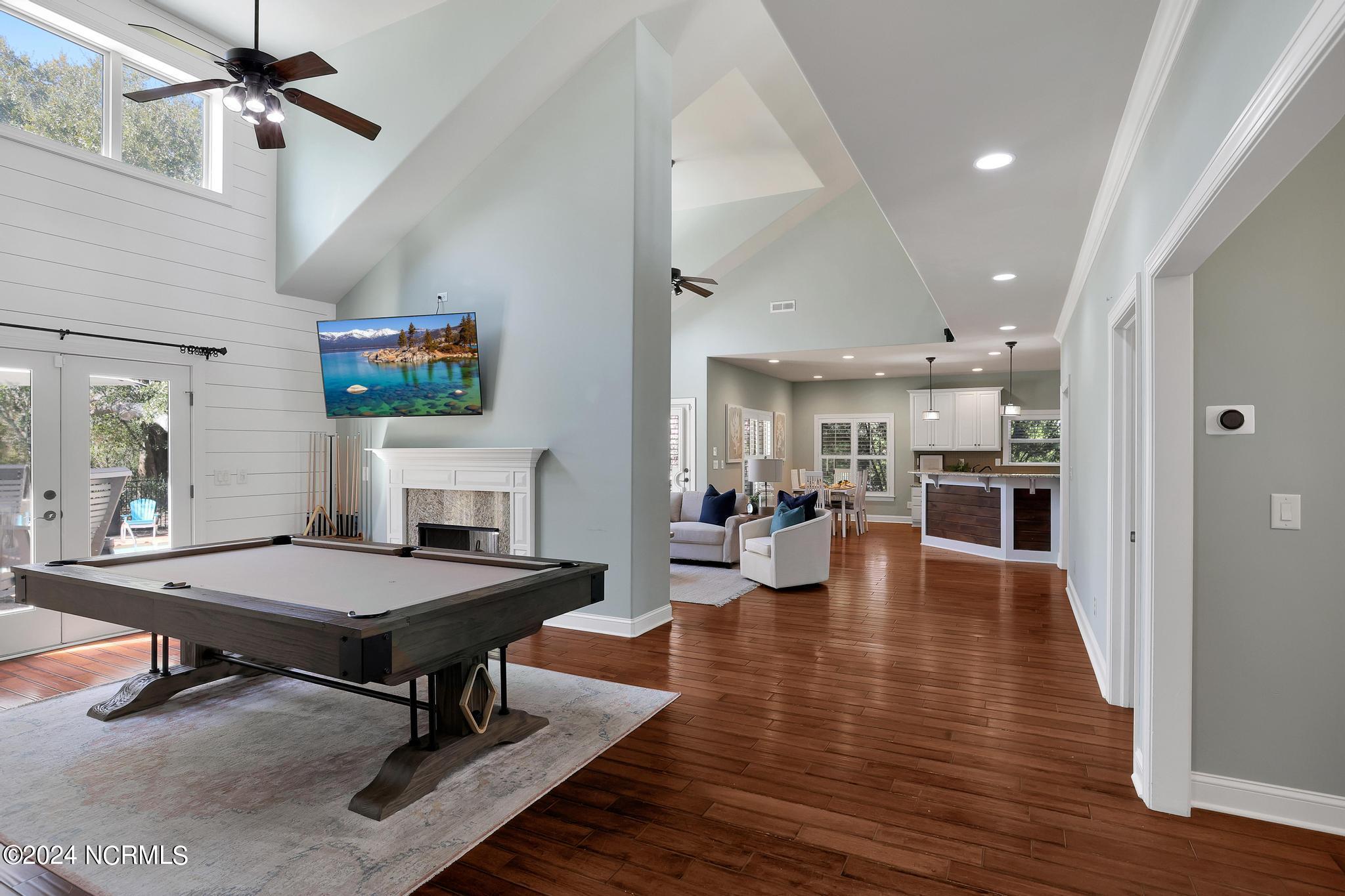 321 E Island View Drive