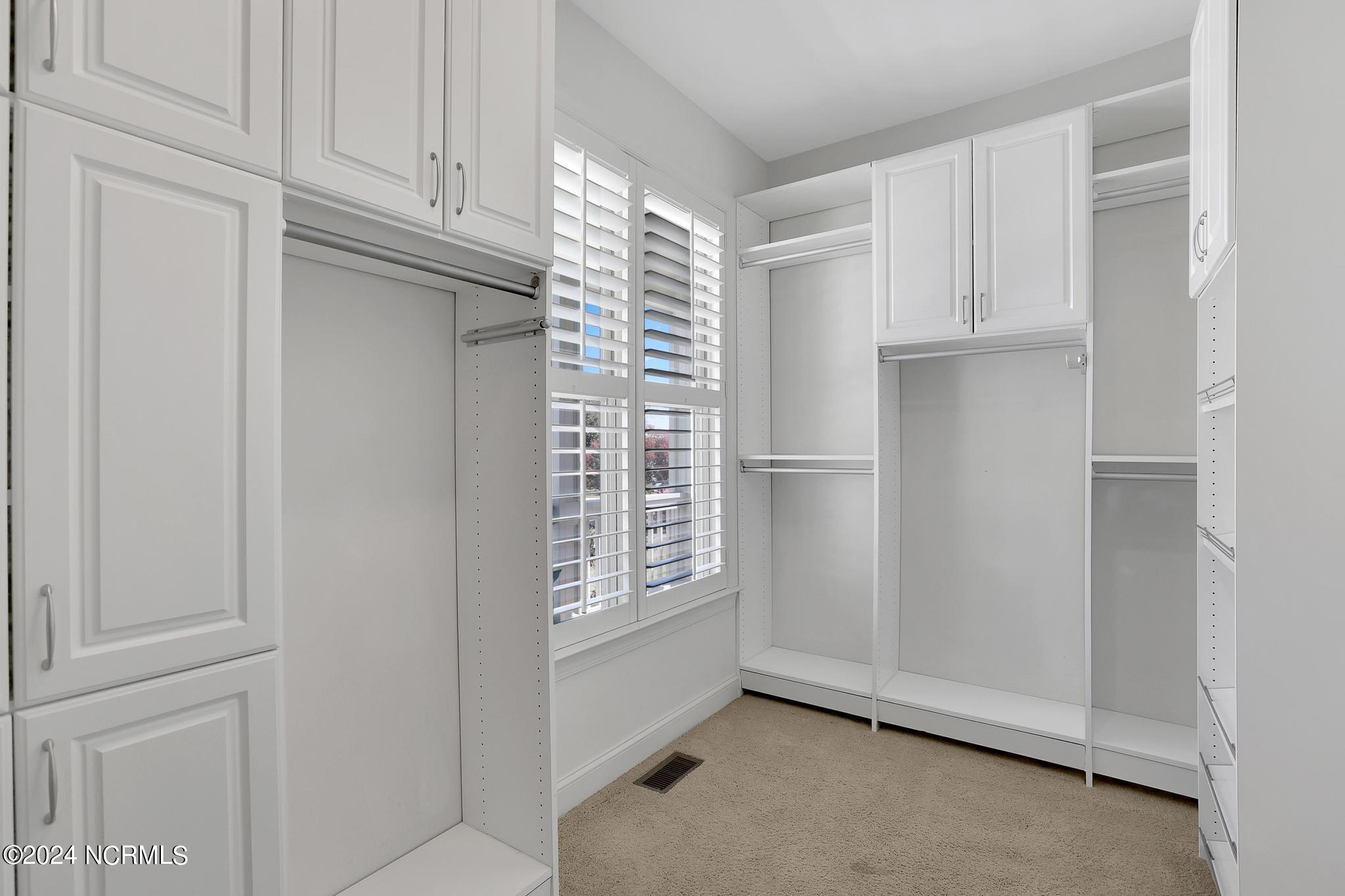 321 E Island View Drive