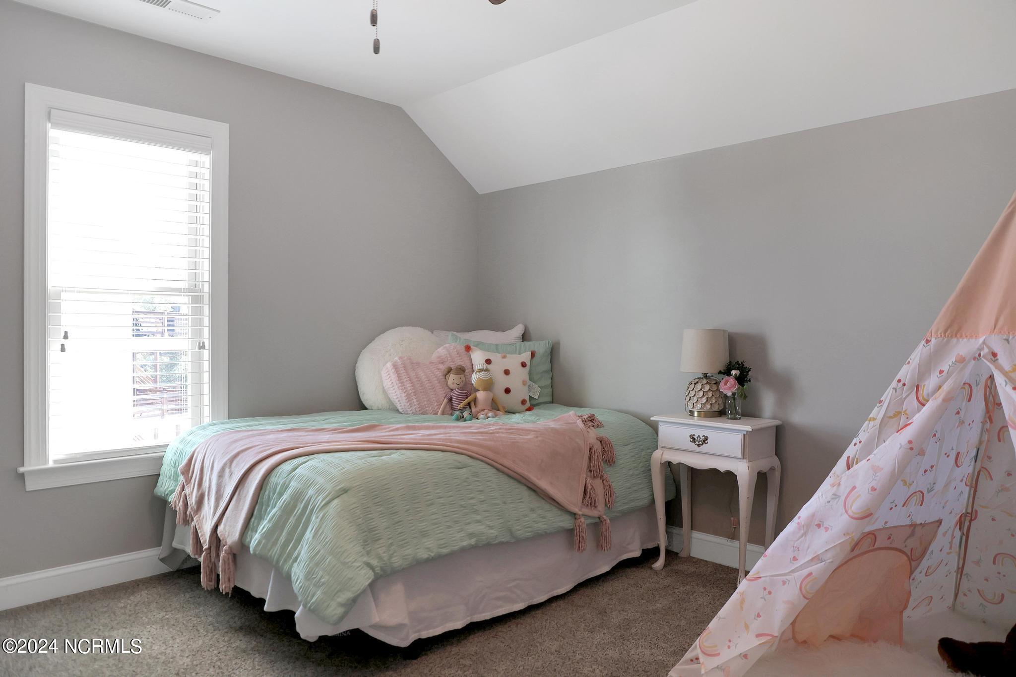 321 E Island View Drive