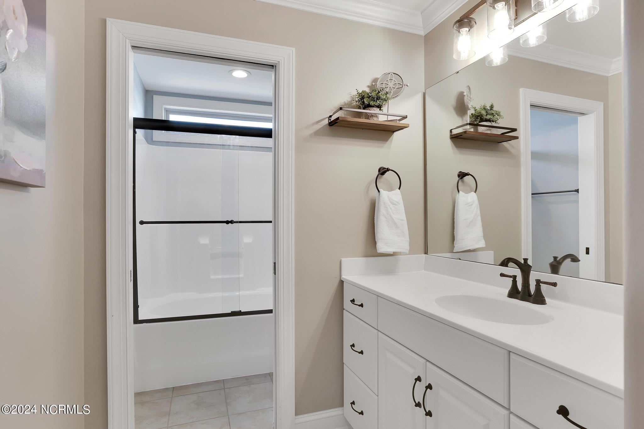 321 E Island View Drive