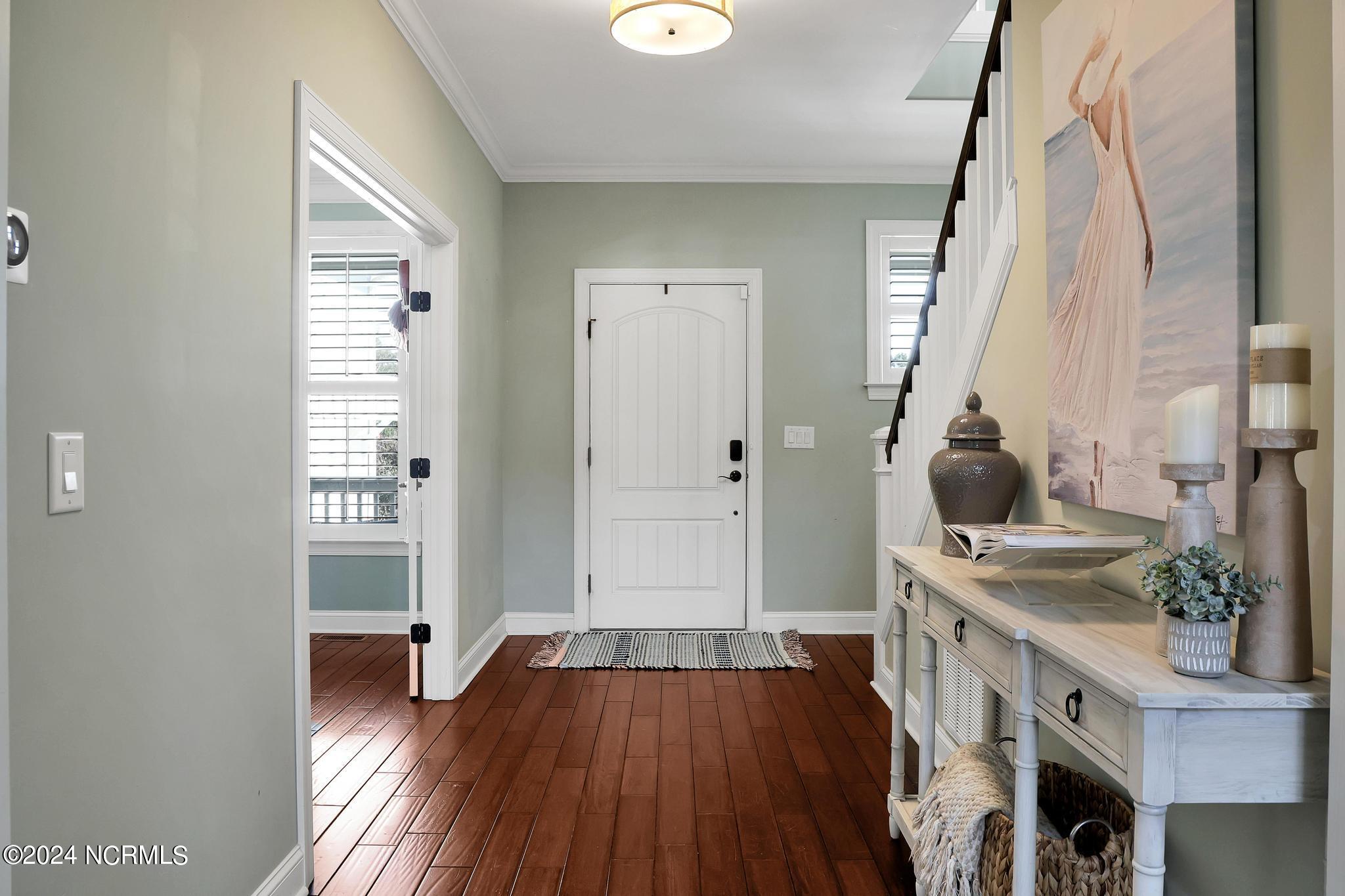 321 E Island View Drive