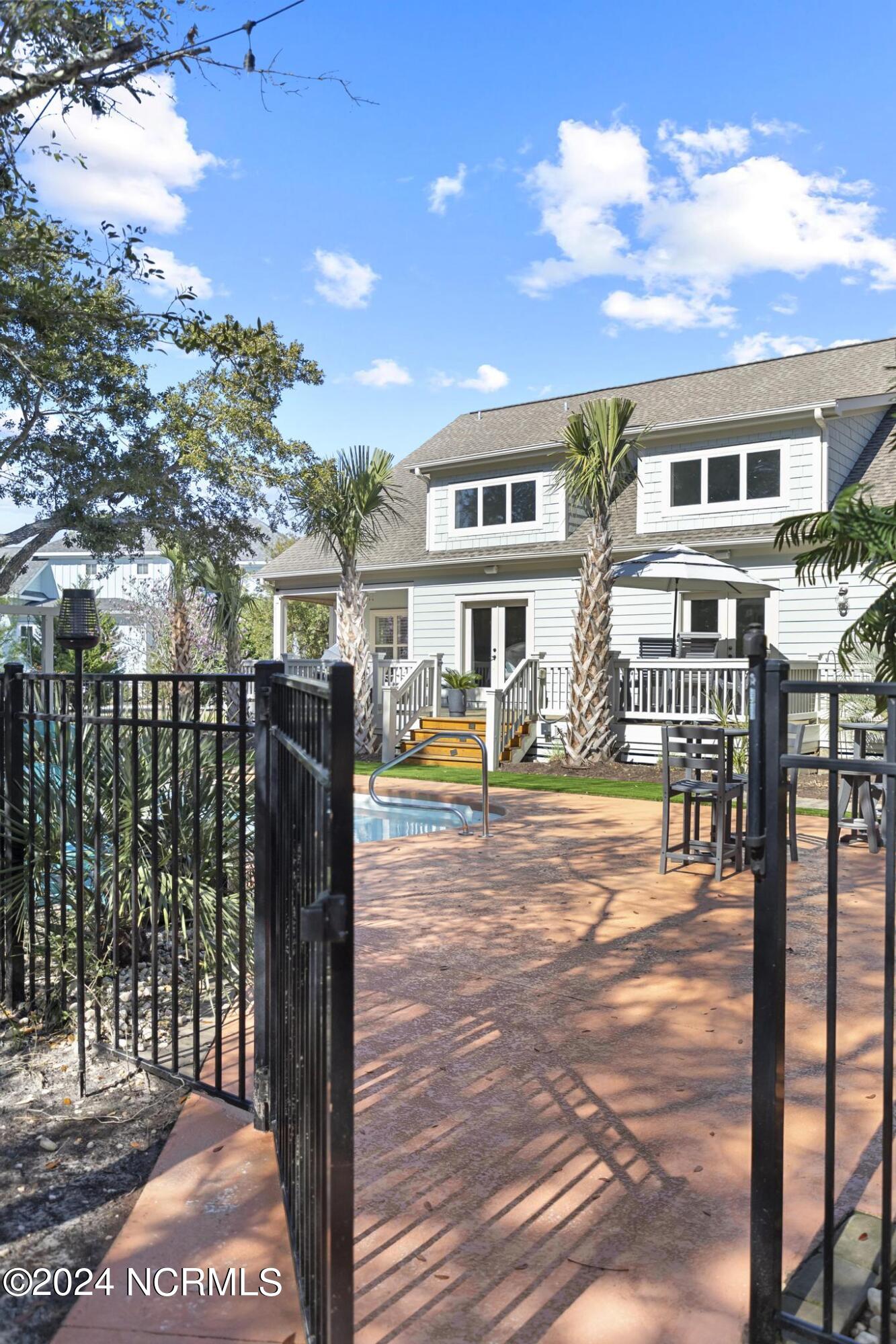 321 E Island View Drive