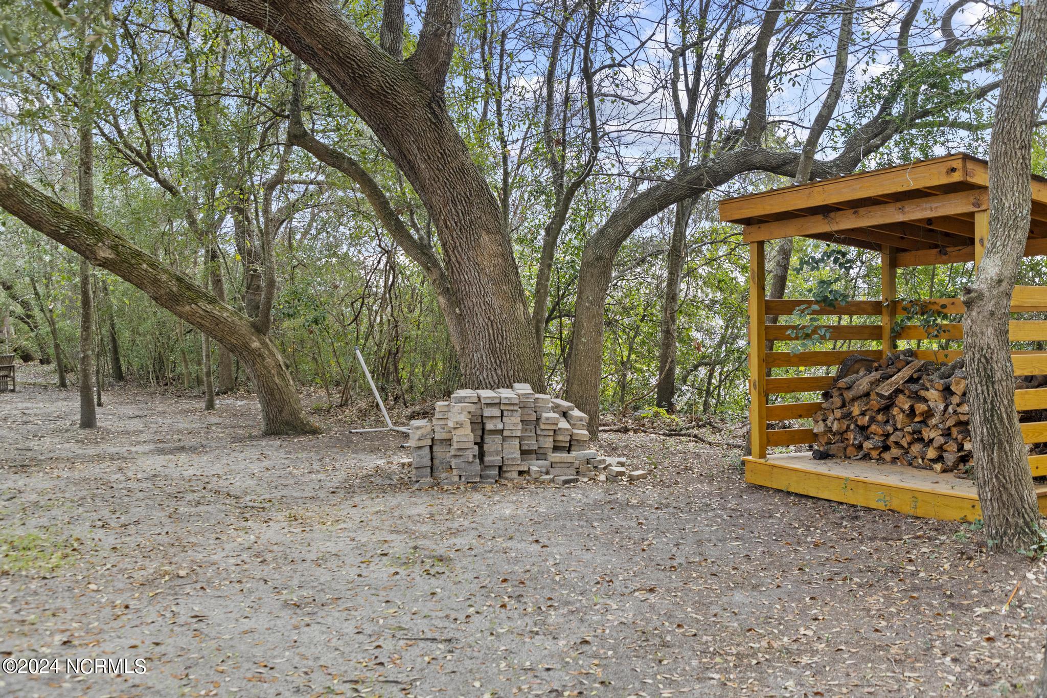 321 E Island View Drive