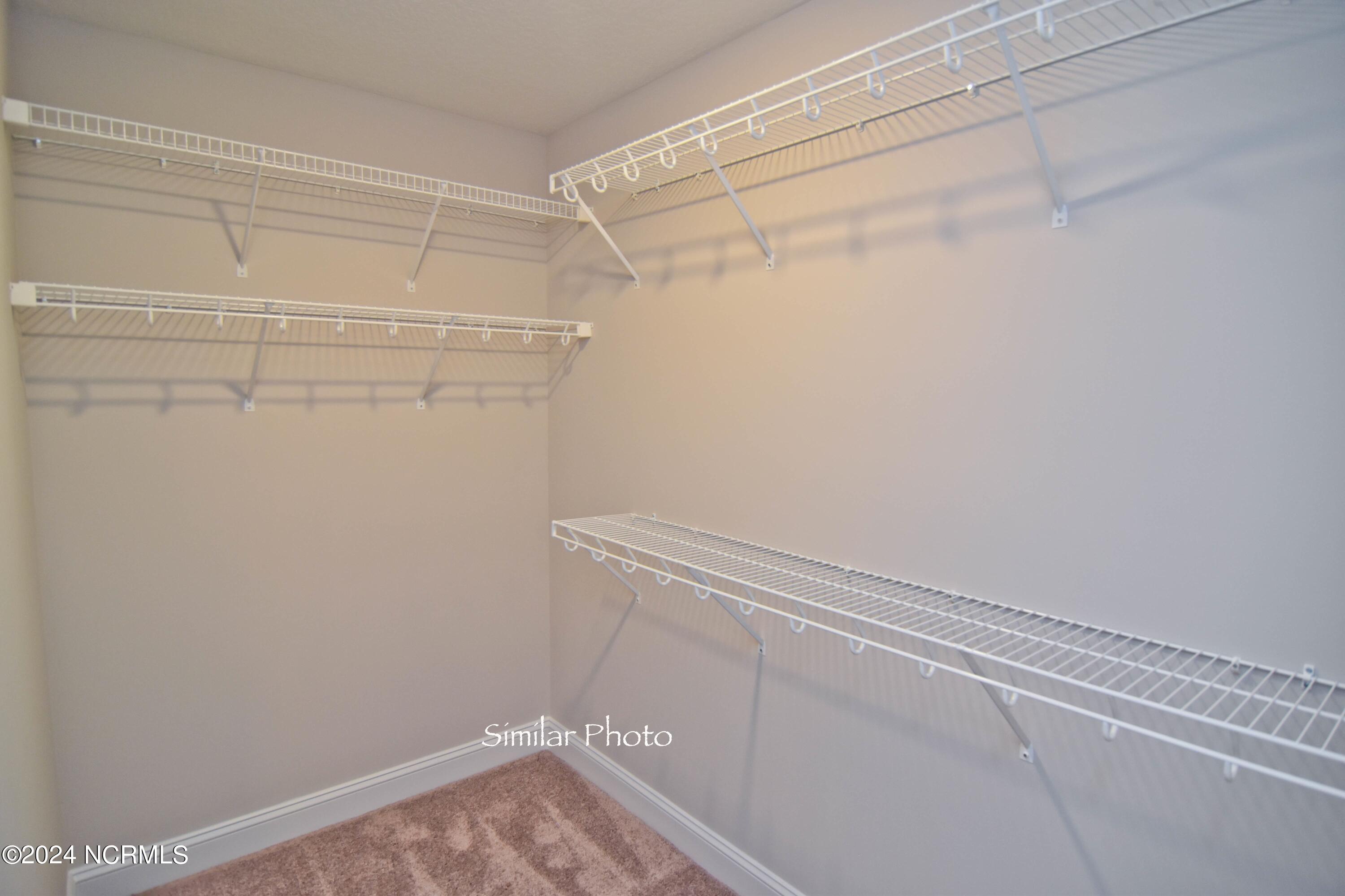 918 Uplands Lane